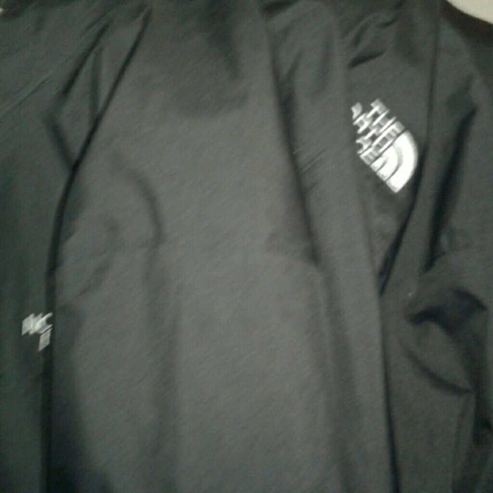 North face jacket - Picture 2 of 4